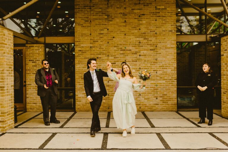 Ray & Zach’s Fiesta-Themed Backyard Wedding